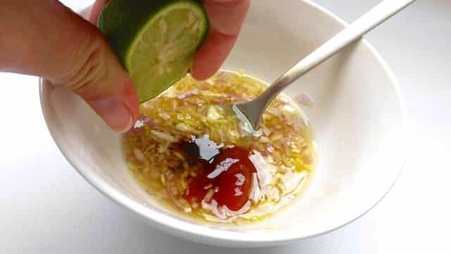 First time I tasted a banana flower salad I had a blast - was while I was following a cooking class in Chiang Mai, Thailand.