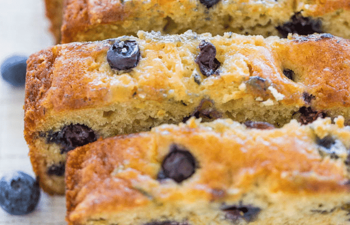Leftover zucchini in your fridge? Turn it into a fluffy bread! Check out these 20 best zucchini bread recipes by fellow food bloggers...