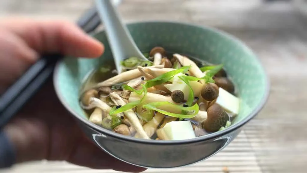 Easy Japanese Mushroom Soup Recipe Yes, you can cook Japanese at home using everyday ingredients! Try out this Japanese mushroom soup with my homemade substitute for dashi!!