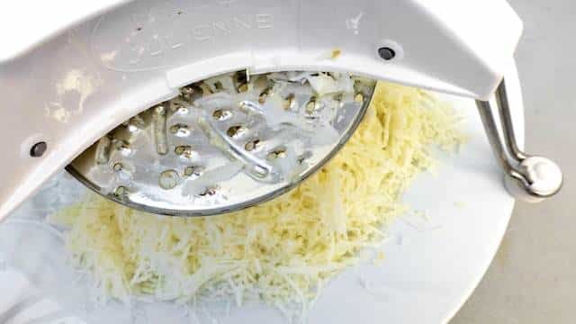 My creamy celeriac remoulade: sometimes called a French coleslaw, it's an easy side dish for red meat! Do you like celery root?