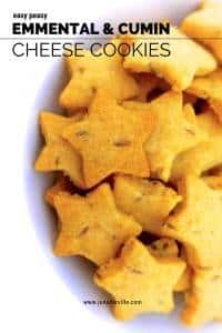 Easy Cheese Cookie Recipe with Cumin What an easy appetizer cheese cookie recipe with Emmental and cumin seeds: make your own party snacks! These cheese cookies are perfect.
