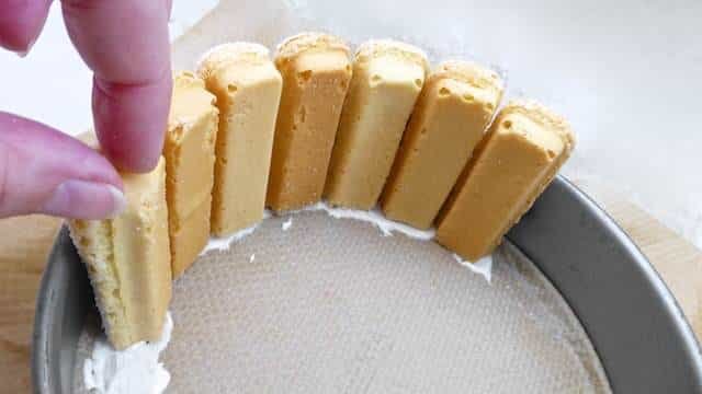 This easy tiramisu recipe is without any doubt the queen of Italian desserts... Try it! This treat is easier to make than it looks!