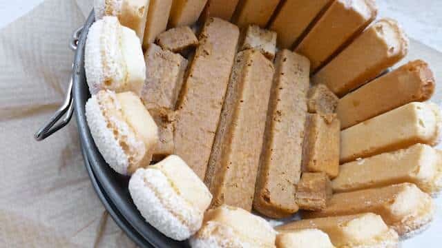 This easy tiramisu recipe is without any doubt the queen of Italian desserts... Try it! This treat is easier to make than it looks!