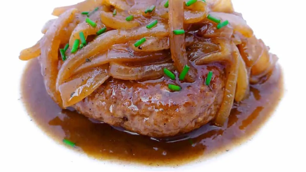 My classic beef hamburger steaks with a good old-fashioned onion gravy... Serve them with golden fries and a crisp green salad!