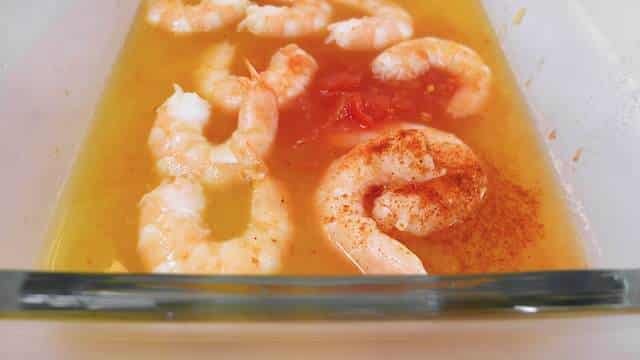 Here's my prawn ceviche with tequila: a cold and refreshing appetizer soup... This explosive stuff will blow you away for sure!