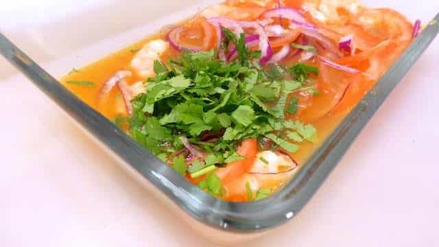 Here's my prawn ceviche with tequila: a cold and refreshing appetizer soup... This explosive stuff will blow you away for sure!