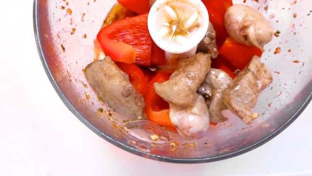 Delicious rabbit in salmorejo sauce, a Canarian signature dish! Try out this Spanish delight: very few ingredients needed!