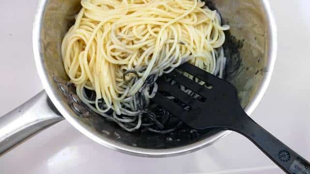 Love it or hate it. But I think squid ink pasta rocks! This is a pretty powerful pasta recipe. That squid flavor really hits your palate like mad.