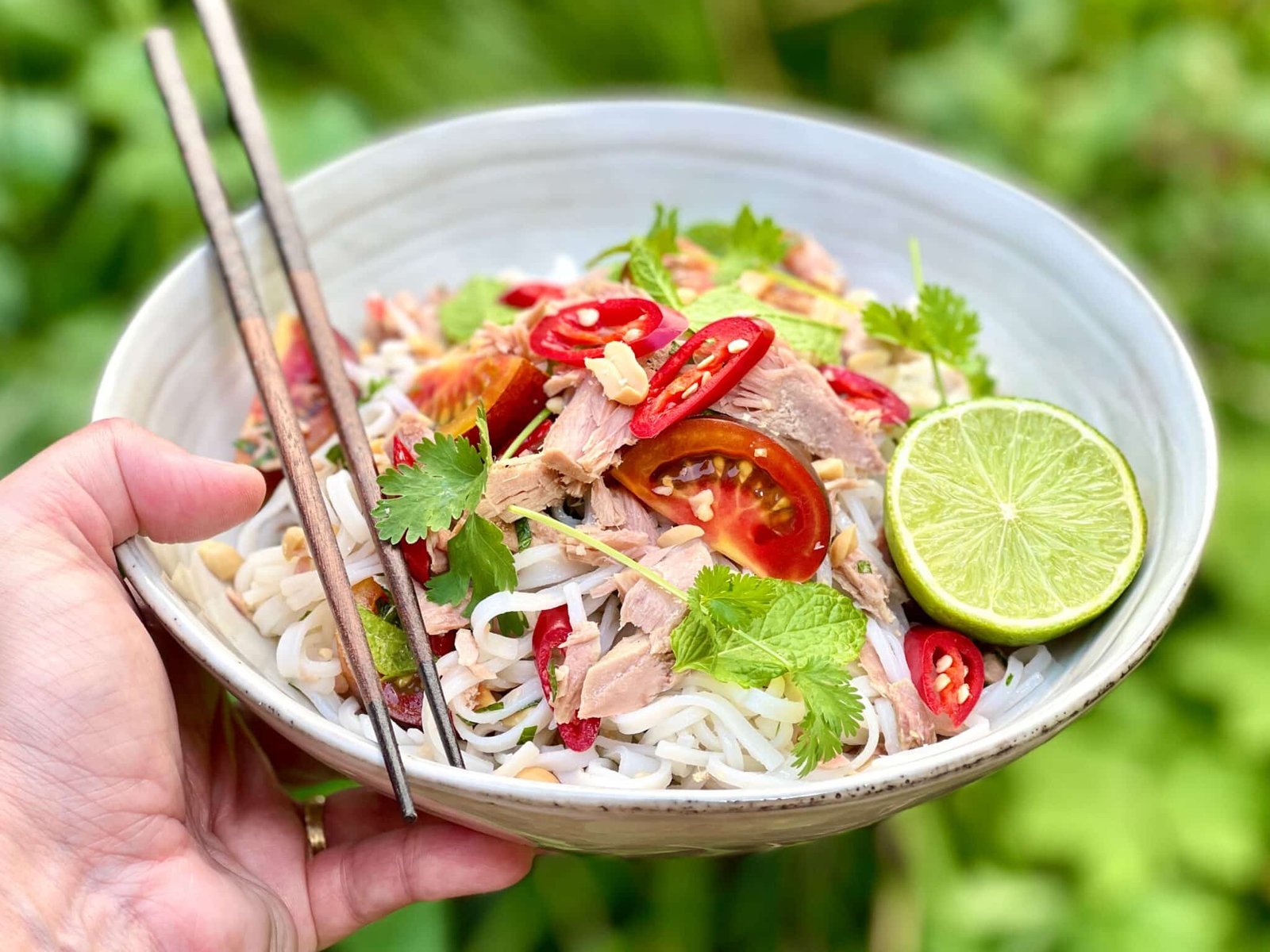 A fresh and easy Thai style tuna noodle salad: a chunky noodle salad with canned tuna, fresh cilantro and cherry tomatoes!