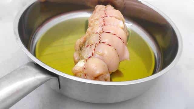 Turkey roulade with a pesto, mushroom & bourbon stuffing... A good alternative here at home for that huge Thanksgiving turkey!