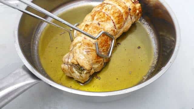 Turkey roulade with a pesto, mushroom & bourbon stuffing... A good alternative here at home for that huge Thanksgiving turkey!