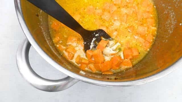White Chicken Chili Recipe with white beans and sweet potato...