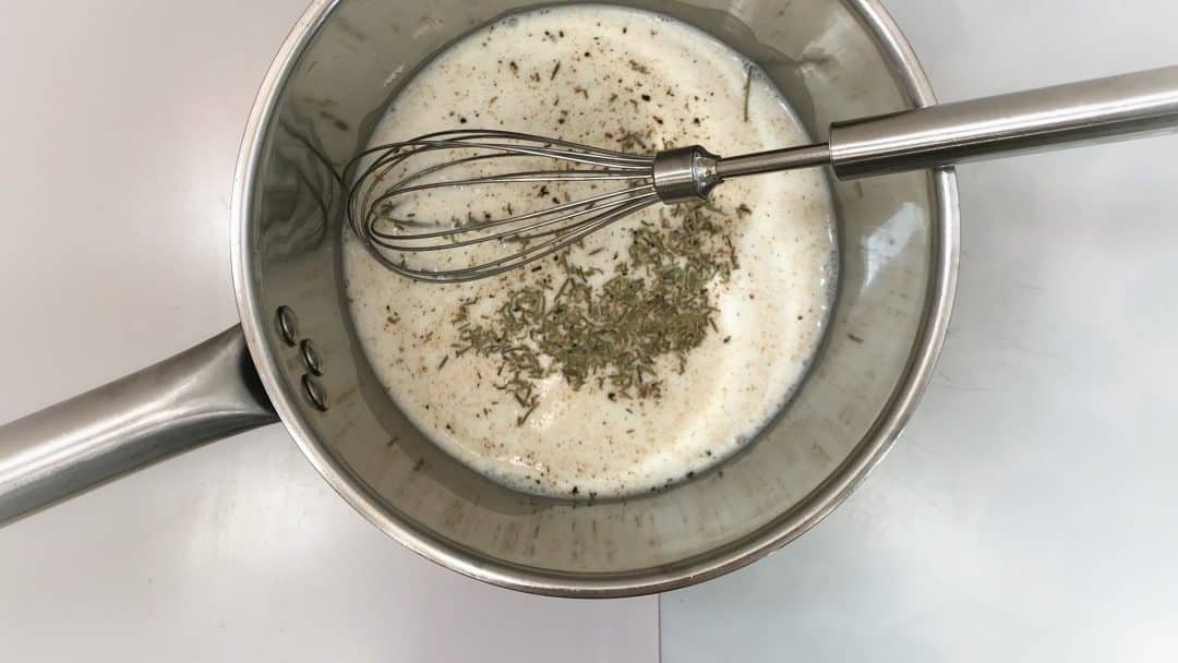 Take the pan off the heat and let the livers cool down. Then transfer them to a clean blender.