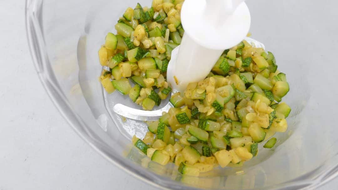 Creamy, creamier, creamiest! This silky smooth zucchini dip will blow you right off your socks... Enjoy this healthy vegetable dip!