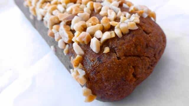 Maltese sweet treats at Caffe Cordina, Valletta. Does Gagħaq ta’ l-għasel or quarezimal ring a bell? Then read about our visit to this coffee shop!