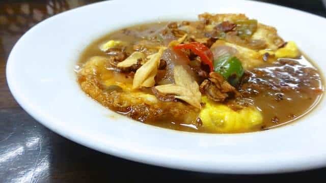 Dinner at Nyonya Breeze in Penang! Have you had nyonya food before? We flat out fell in love with the complex flavor combinations.