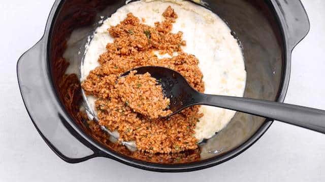 Hachis parmentier is a French classic. It is a very simple oven bake consisting of 2 layers: cooked beef mince and creamy mashed potatoes.