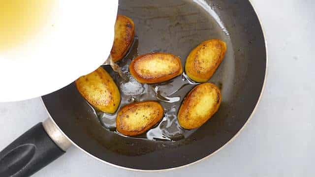 My buttery fondant potatoes, creamy smooth braised potatoes in the oven! I always want to try out new potato side dishes and these potatoes are to die for.