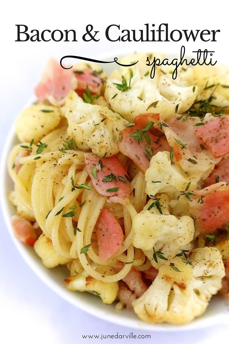 Yummy tummy, creamy bacon and cauliflower spaghetti is on the menu tonight! Trick here? Stir fry the cauliflower florets until golden brown!