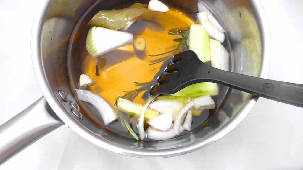 You would be surprised to see how easy it is to prepare this fish and seafood soup with a homemade prawn broth from scratch!