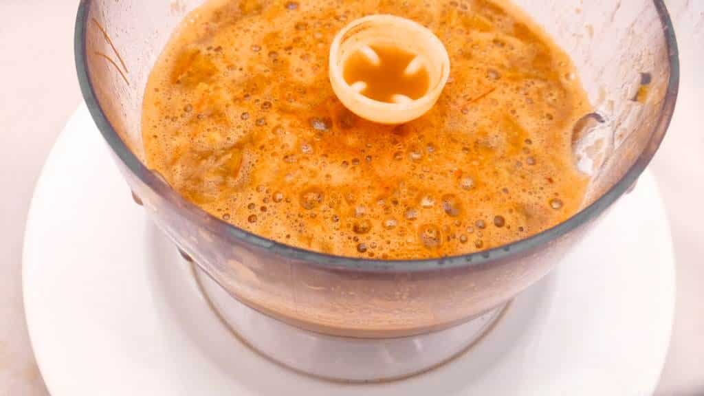 You would be surprised to see how easy it is to prepare this fish and seafood soup with a homemade prawn broth from scratch!