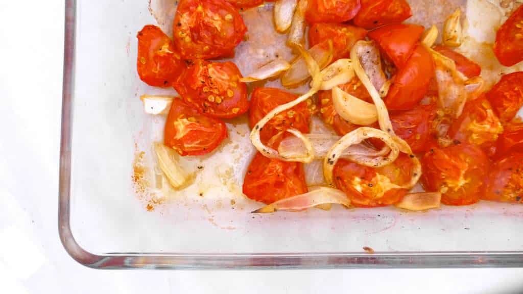 Tired of drizzling your salads with olive oil and vinegar? Try this roasted tomato vinaigrette! You will be surprised how much flavor is in it.