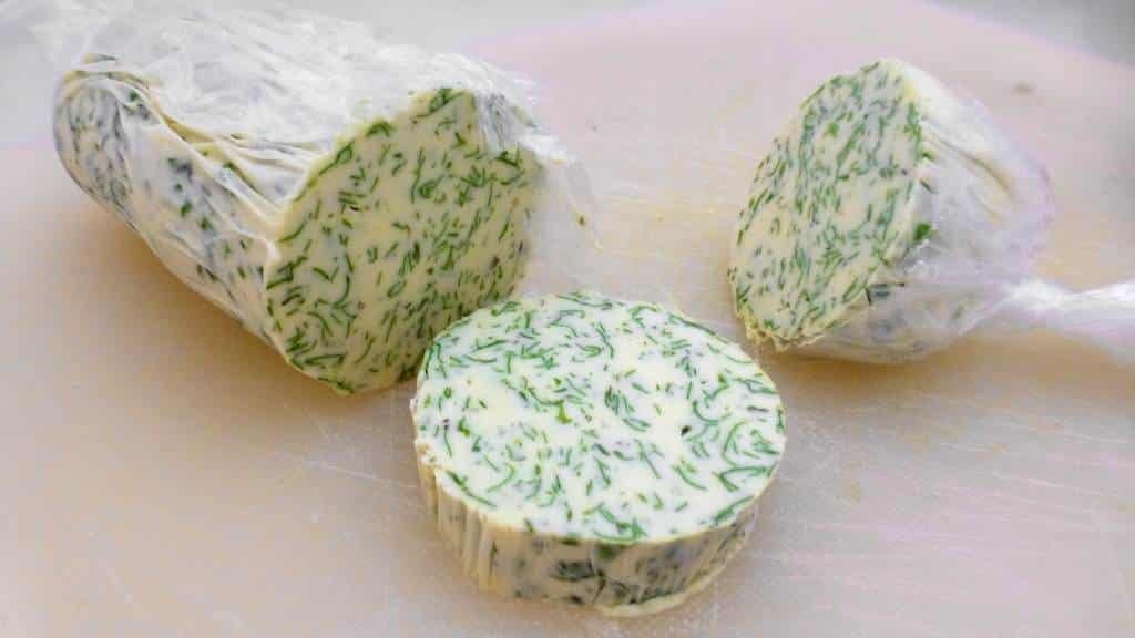 Look at that creamy cilantro lime butter melting on top of a homemade chili hamburger steak! This cilantro butter is so easy to make at home!