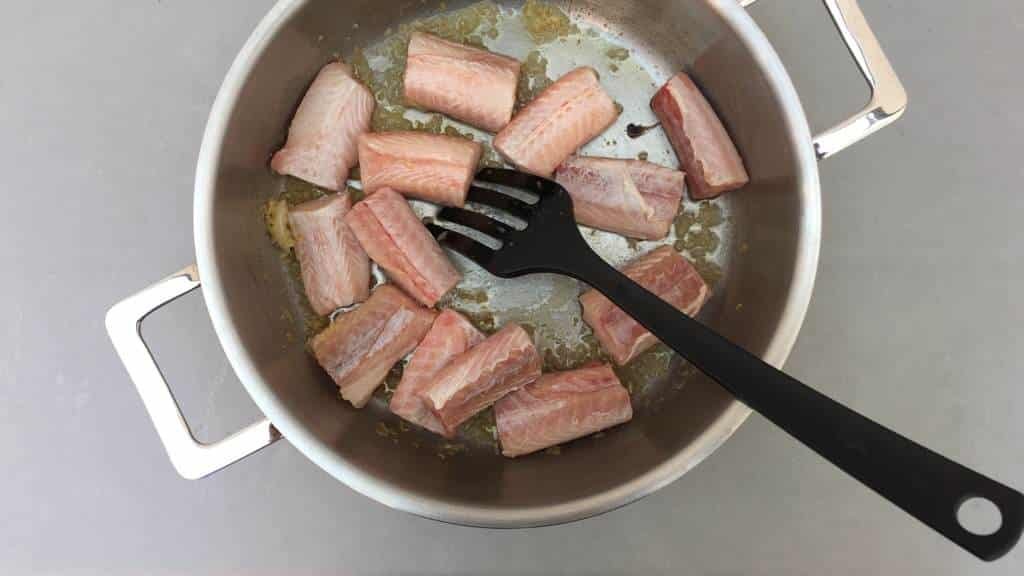 Eels in green sauce, this is a Belgian classic! Paling in 't groen, the herb sauce contains fresh parsley, mint, oregano and chervil!