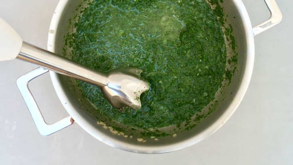 Eels in green sauce, this is a Belgian classic! Paling in 't groen, the herb sauce contains fresh parsley, mint, oregano and chervil!