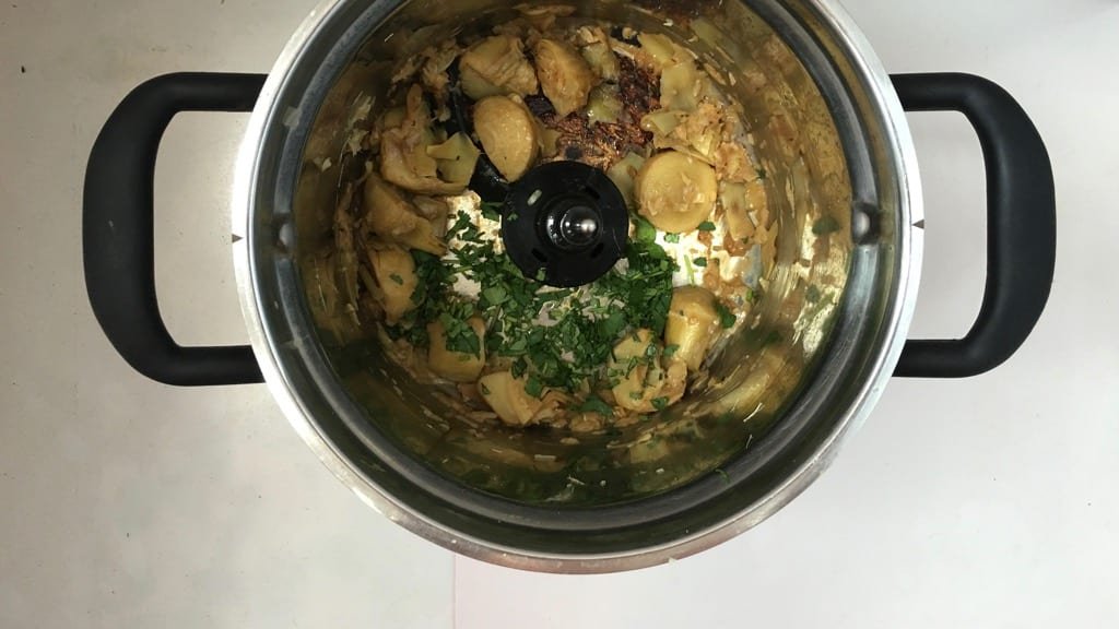 Fusion cooking in your kitchen: artichokes in oyster sauce and ginger, a powerful side dish for pork or beef!