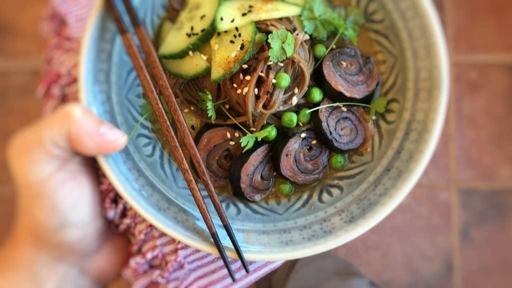This soup is ready in just 30 minutes: my soba miso soup with cucumber and cute little smoked salmon and nori sushi roll ups!