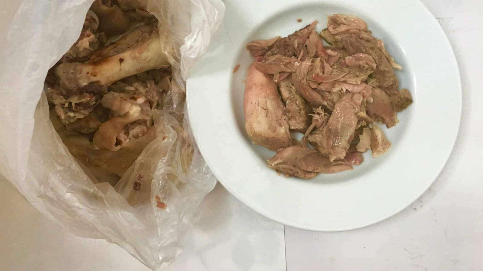 Making a meat terrine from scratch? Here is a French classic: this parsley ham hock terrine, aka jambon persillé!