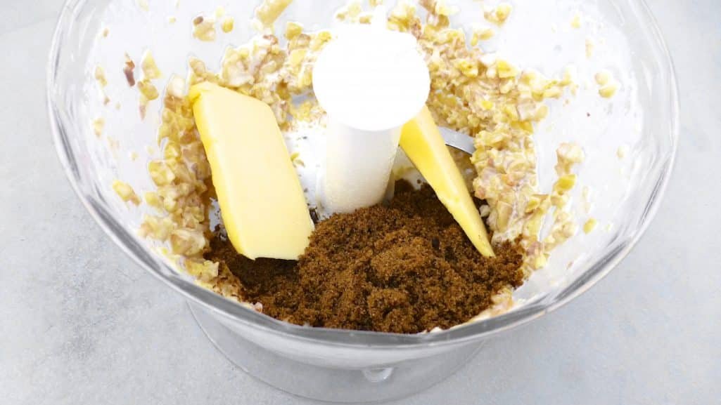 I love sweet chestnut treats! Here's my super easy chestnut buckwheat cupcakes recipe, a fluffly cupcake with buckwheat flour and cinnamon!