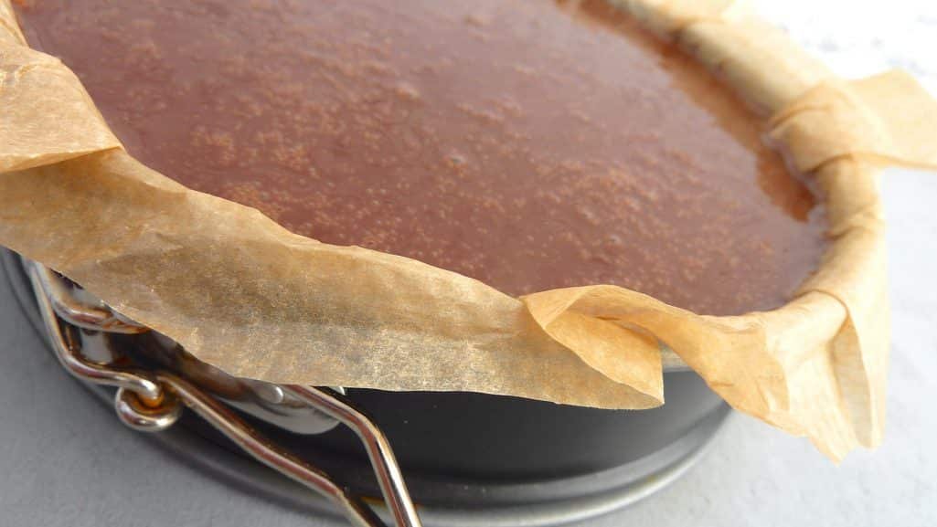 My famous flourless chocolate cake recipe... the easiest make ahead chocolate cake ever! Fail proof and it's gluten free too!