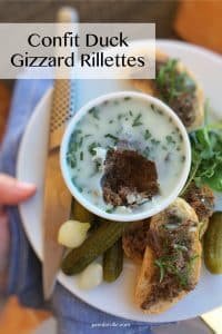 Easy Duck Gizzard Recipes Three gizzard recipes for you: green bean salad with gizzards, homemade gizzard rillettes and a delicious gizzard and lentil soup!