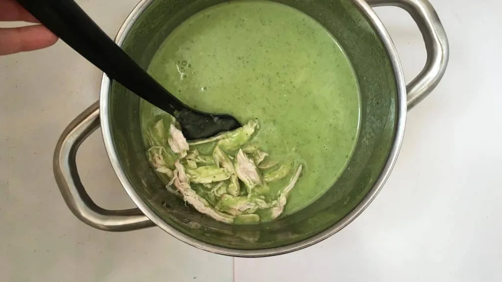 Easy Pesto Chicken Soup with Avocado The flavors in this pesto chicken soup are spot on... love the match between the creamy avocado and the stronger basil pesto!