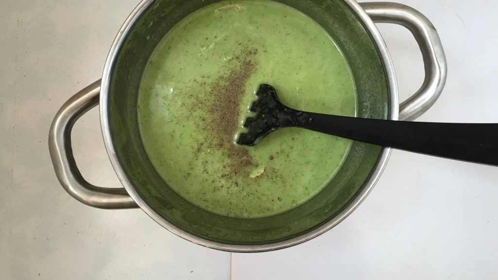 The flavors in this pesto chicken soup are spot on... love the match between the creamy avocado and the stronger basil pesto!