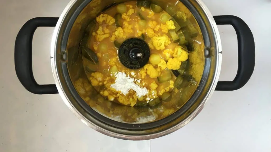 Can you make piccalilly in 30 minutes? Absolutely! Check out my homemade piccalilly recipe... Quick and easy pickles for pork roast or cheddar cheese!