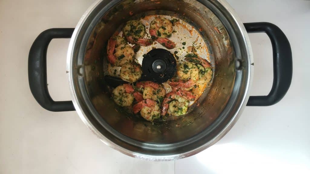 Learn how to make fresh chimichurri from scratch in this easy chimichurri shrimp recipe... My favorite Cinco de Mayo recipe!