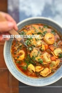 Easy Cheesy Tortellini Soup Recipe What a lovely meal soup: my tomato tortellini soup recipe with lots of cheese! Great hearty lunch or dinner option for the whole family!