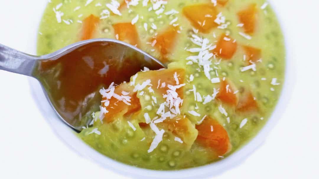 4 Delicious Tapioca Pudding Recipes Here's a classic tapioca pudding with milk, eggs, sugar, tapioca pearls and vanilla. Enjoy this delicious creamy tapioca custard!