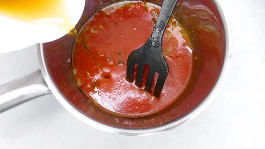 Best Belgian Tomato Meatball Soup Here's another Belgian classic: 'tomatensoep met ballekes' or traditional tomato meatball soup... My favorite soup when I was a child!
