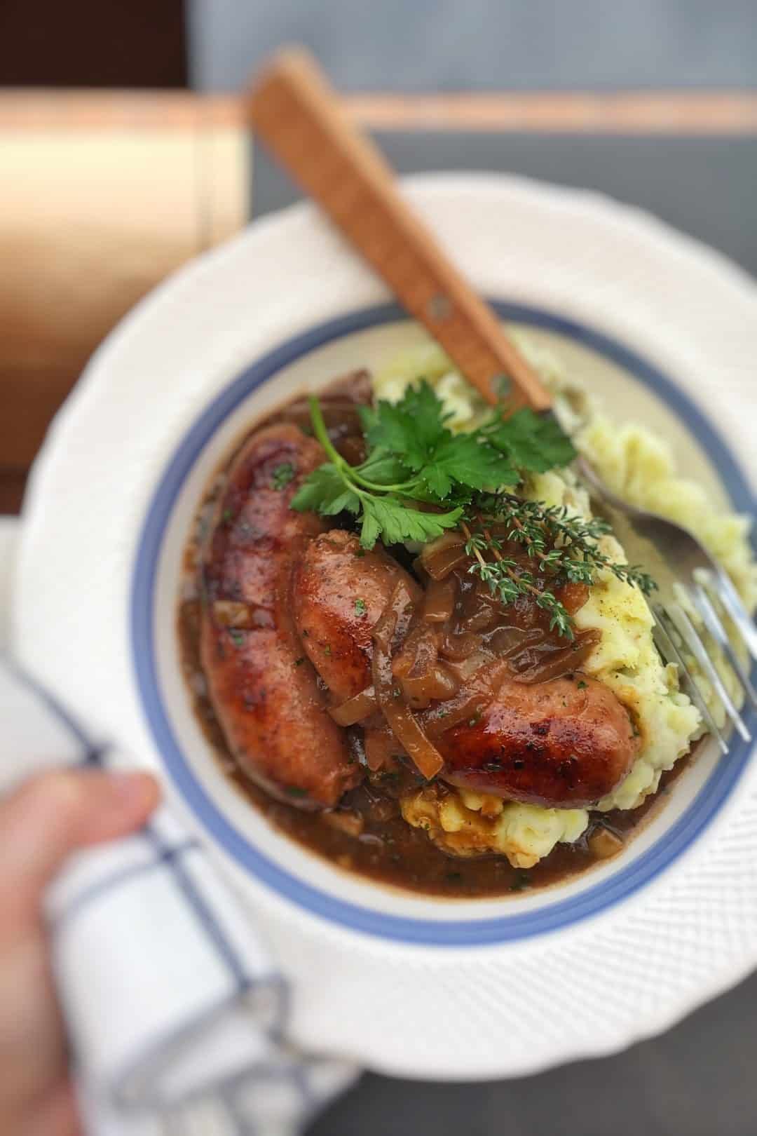 March 17, here we are again! Hunting for St Patrick's Day recipes and other delicious ideas as always. I truly hope that I can be of some help to you this year!