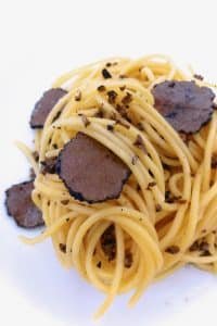Best #1 Black Truffle Butter Recipe A nice and easy truffle butter recipe... spread it on toast with sea salt or add it to al dente pasta to make a delicious truffle butter spaghetti!