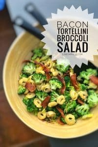 Easy Bacon Tortellini & Broccoli Salad Looking for a gorgeous and filling lunch idea? Then this broccoli salad with tortellini and crunchy bacon is all you need!