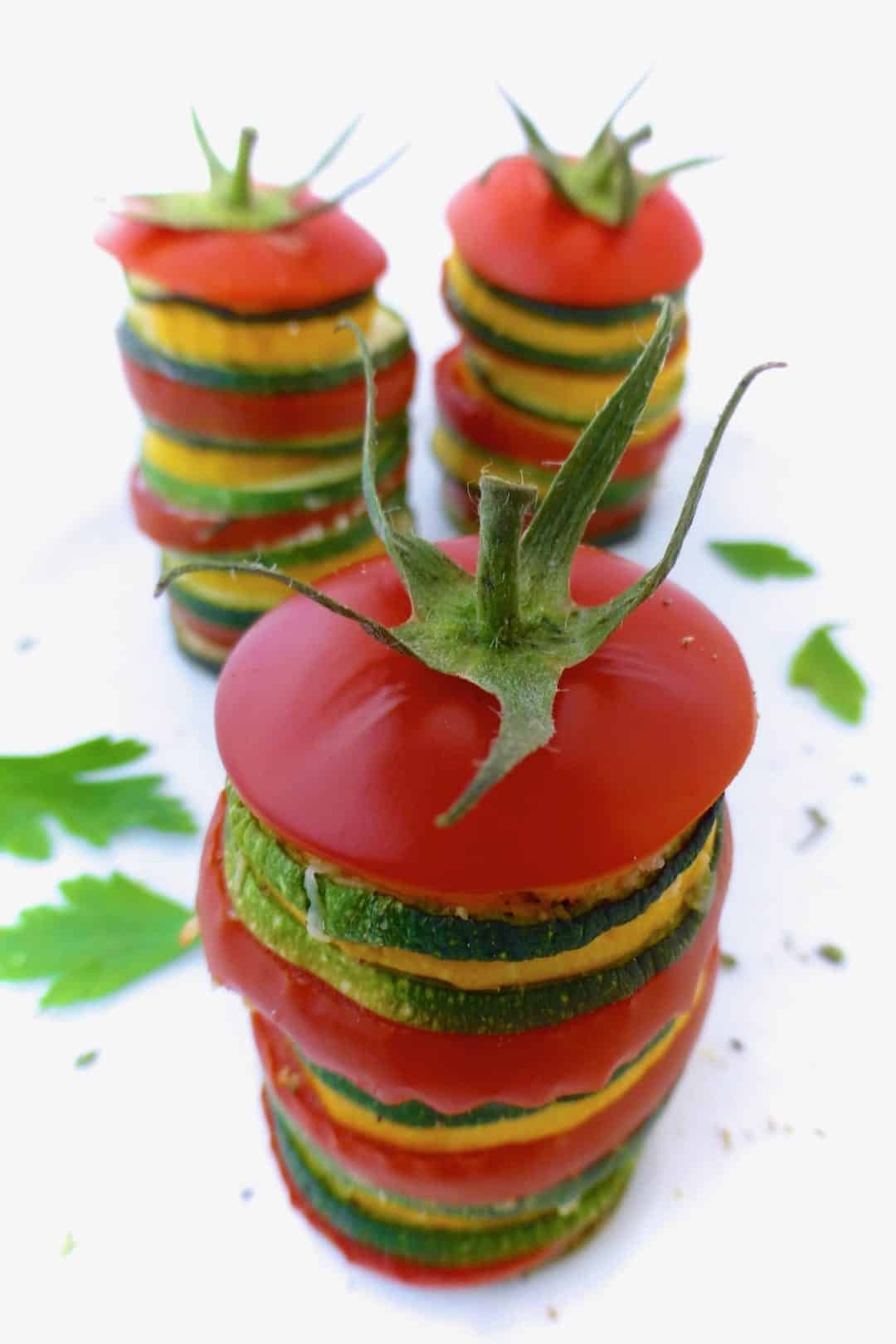 Easy Stuffed Zucchini Recipe (Petits Farcis) Stuffed zucchini recipe, a classic French recipe called 'petits farcis'! Soft grilled vegetables stuffed with flavorful meatballs...