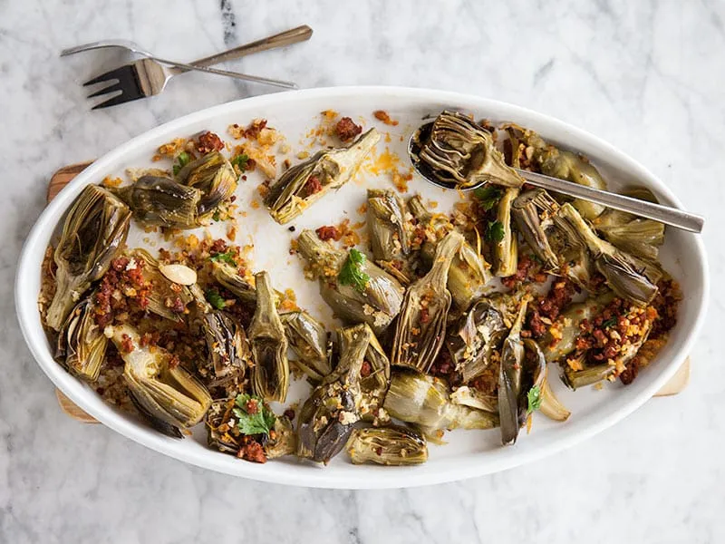 How to cook fresh artichokes? What dishes can you make? Check out these 20 best fresh artichoke recipes from fellow food bloggers!