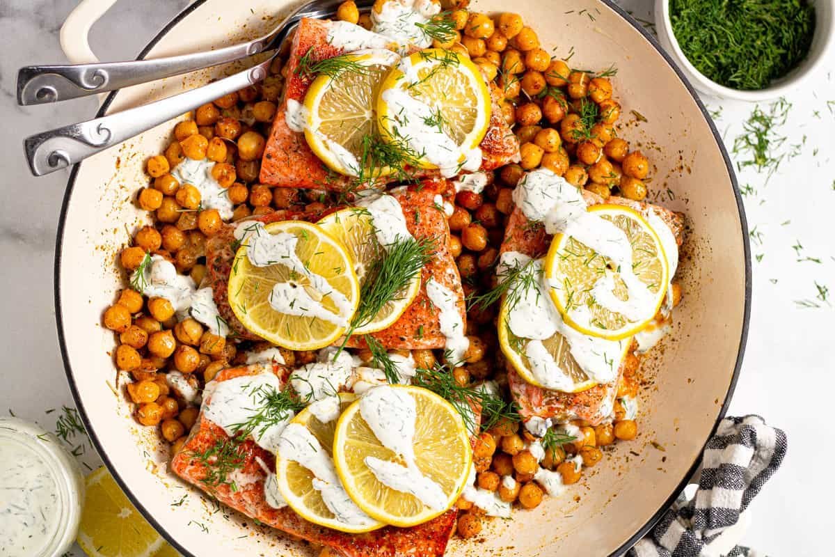 Baked salmon makes a delicious family dinner! Check out these 20 very best baked salmon recipes from fellow food bloggers!