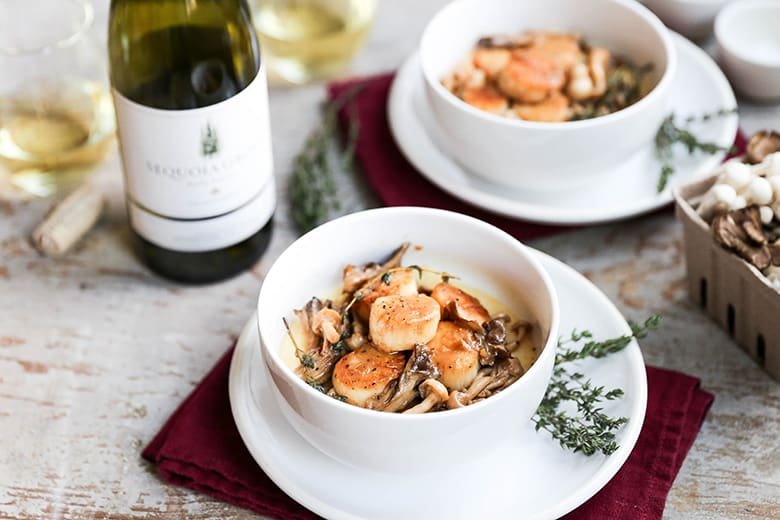 Fresh scallops are delicious. How do you usually cook them? Check out these 20 best fresh scallop recipes from fellow food bloggers!
