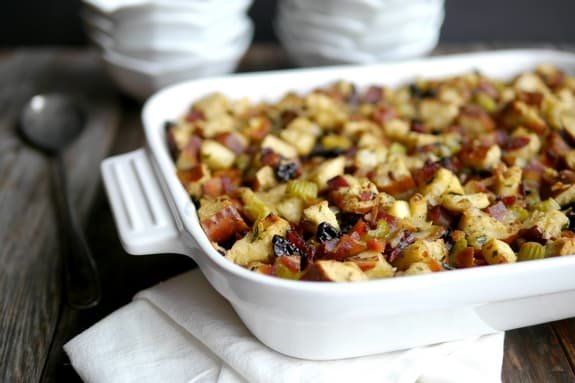 Keeping your Thanksgiving turkey stuffing classic or are you looking for a stuffing with creative twist this year? Check out these 20 stuffing recipes!